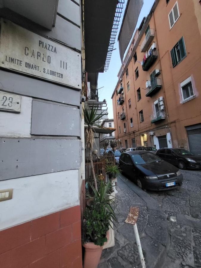 Apartment Carlo III Napoli Bagian luar foto